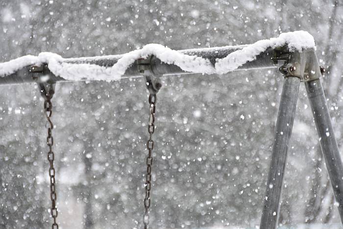 cipywnyk_burnaby_snow_byrne_creek_snow_4_20161204