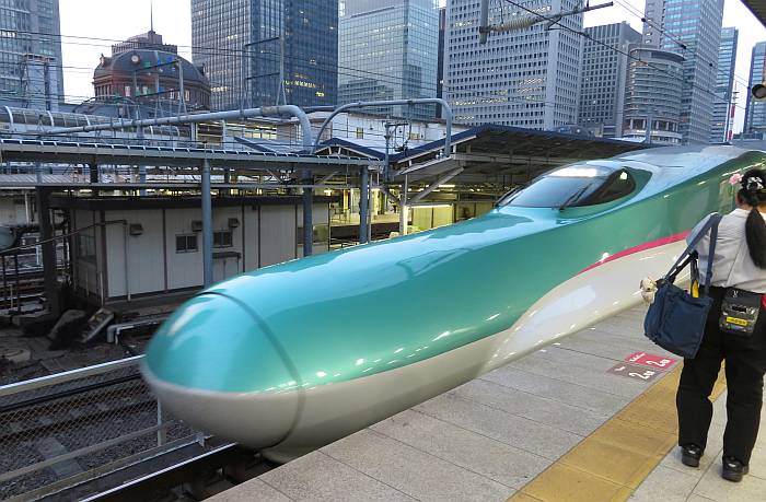 Tohoku Shinkansen Tokyo Station