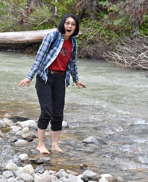 Yumi wading Cayoosh Creek